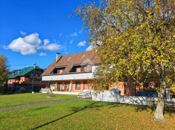 appartamento in vendita a Roana in zona Canove