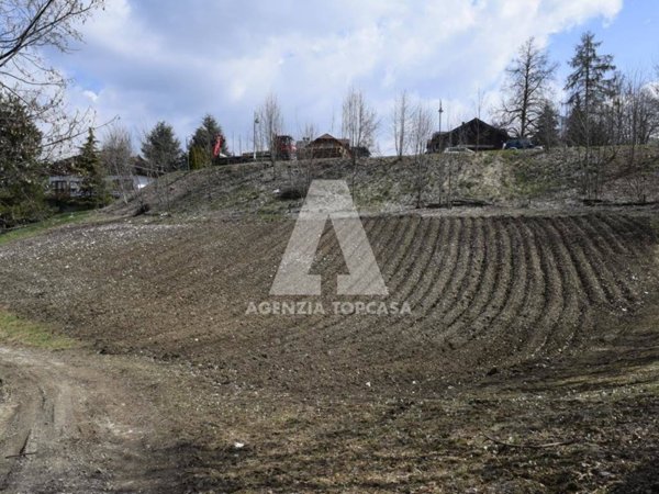 terreno edificabile in vendita a Roana in zona Canove