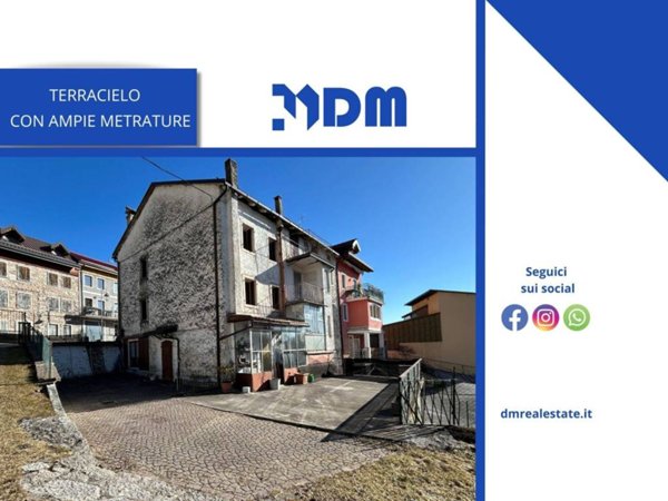 casa indipendente in vendita a Roana in zona Mezzaselva