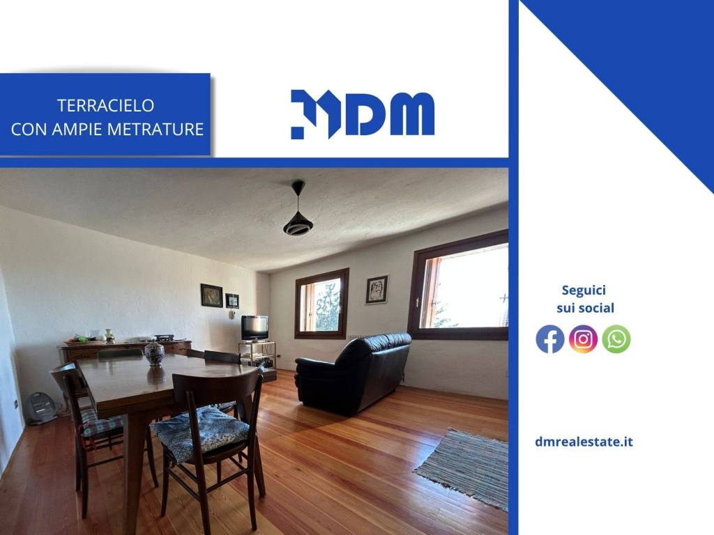 casa indipendente in vendita a Roana in zona Mezzaselva