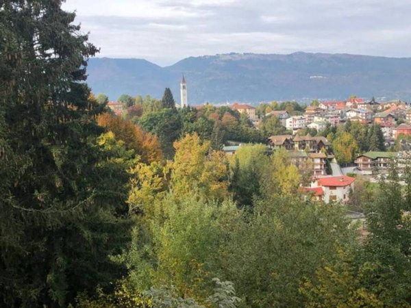 terreno edificabile in vendita a Roana in zona Cesuna