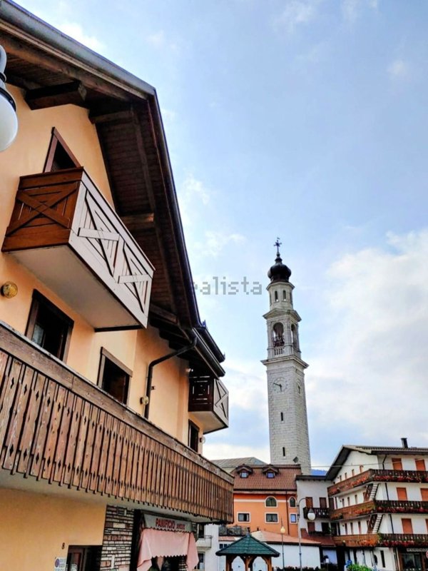 appartamento in vendita a Roana in zona Canove