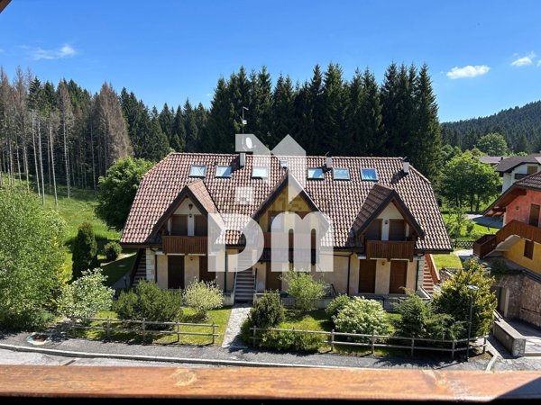 appartamento in vendita a Roana in zona Cesuna