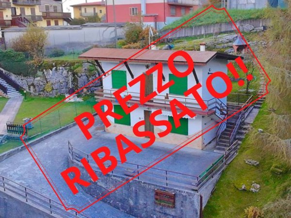appartamento in vendita a Roana in zona Cesuna