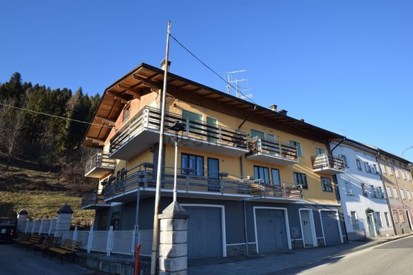 appartamento in vendita a Roana in zona Mezzaselva