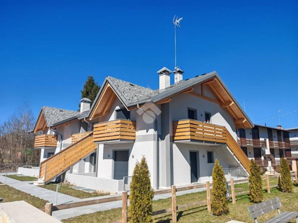 appartamento in vendita a Roana in zona Canove