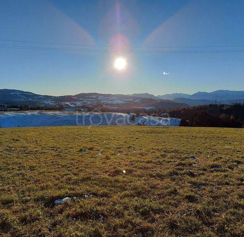 terreno agricolo in vendita a Roana in zona Camporovere
