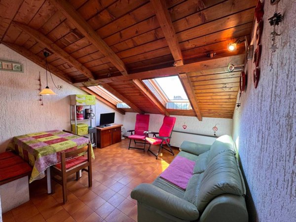 appartamento in vendita a Roana in zona Canove