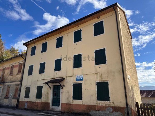 casale in vendita a Roana