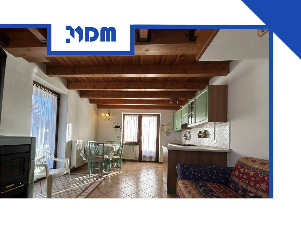 appartamento in vendita a Roana in zona Canove