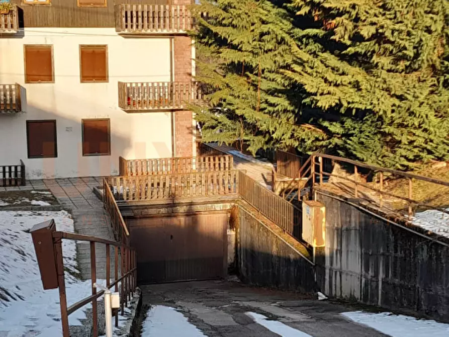 mansarda in vendita a Roana in zona Cesuna