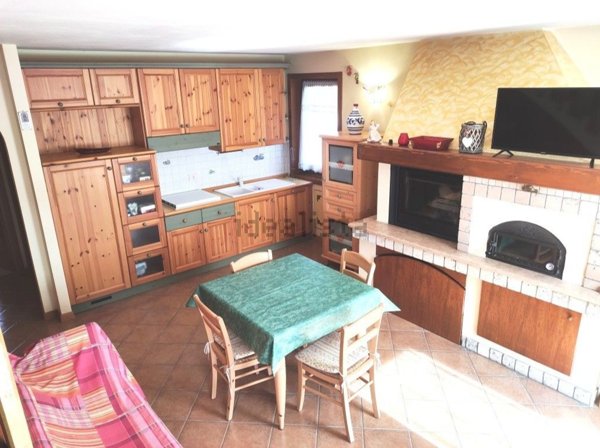 appartamento in vendita a Roana in zona Cesuna