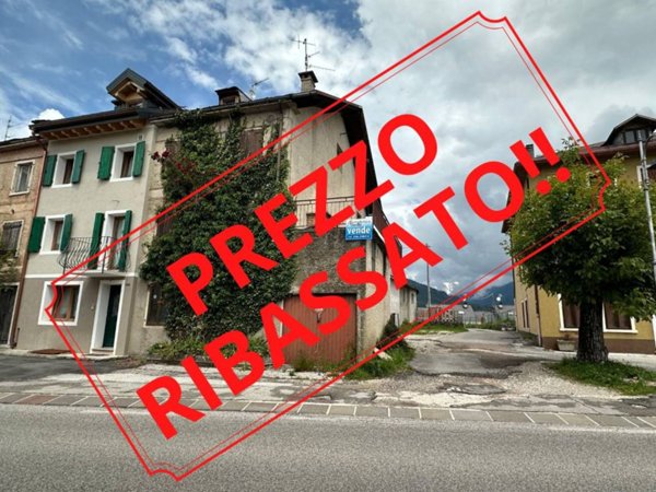 casa indipendente in vendita a Roana in zona Canove