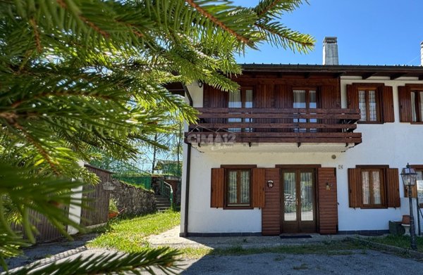 casa indipendente in vendita a Roana