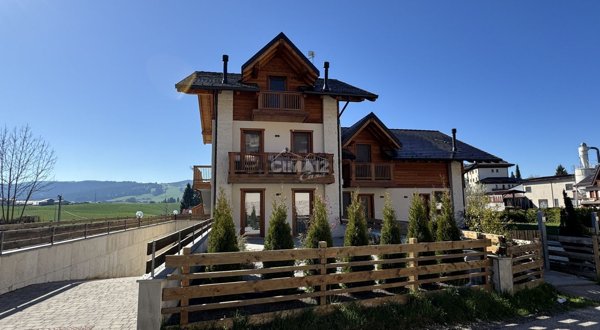 appartamento in vendita a Roana in zona Canove