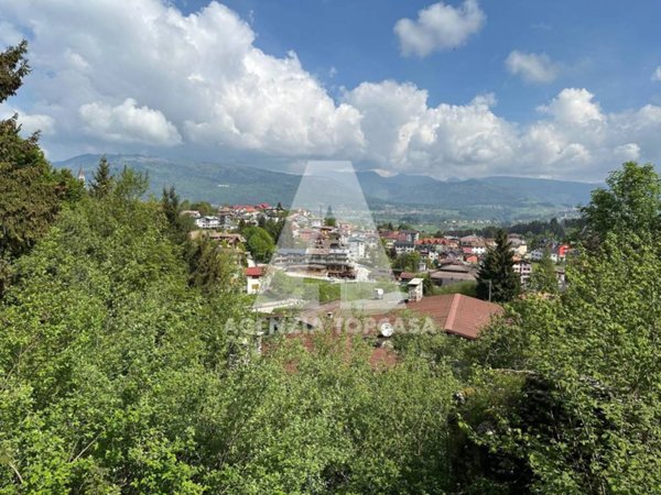 terreno edificabile in vendita a Roana in zona Cesuna