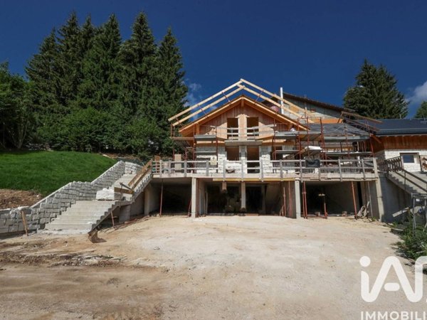 appartamento in vendita a Roana in zona Cesuna
