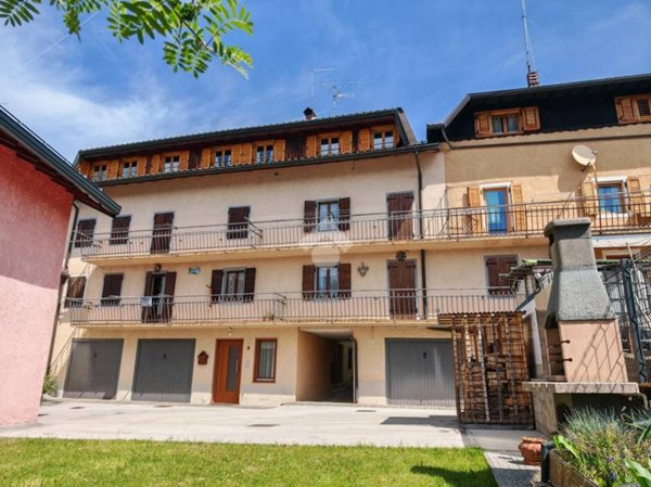 appartamento in vendita a Roana in zona Mezzaselva