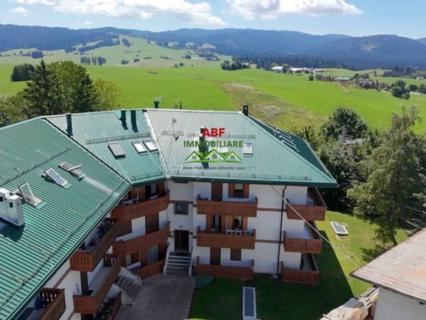 appartamento in vendita a Roana in zona Canove
