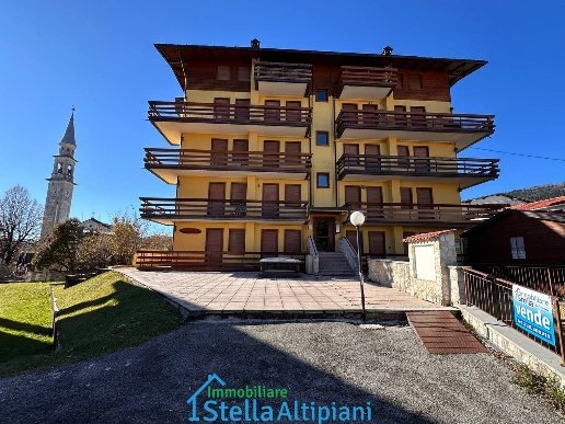 appartamento in vendita a Roana in zona Roana