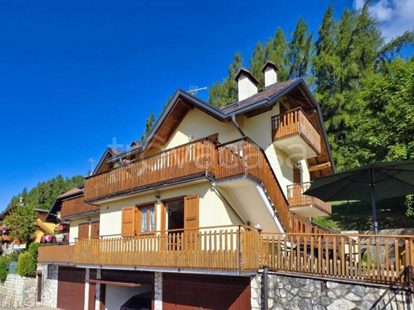 appartamento in vendita a Roana in zona Mezzaselva