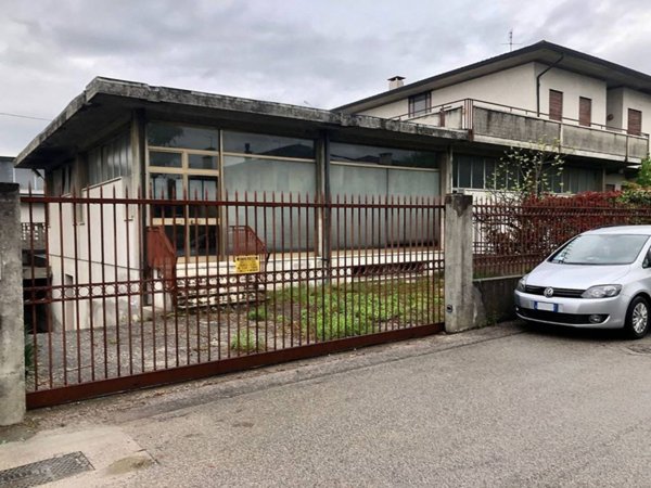 casa indipendente in vendita a Romano d'Ezzelino in zona San Giacomo