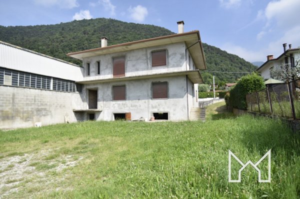 casa indipendente in vendita a Romano d'Ezzelino
