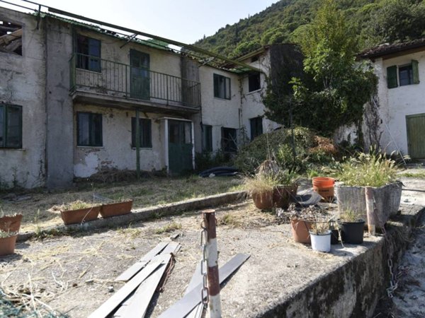 casa indipendente in vendita a Romano d'Ezzelino