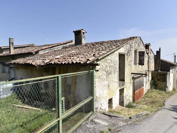 casa indipendente in vendita a Romano d'Ezzelino