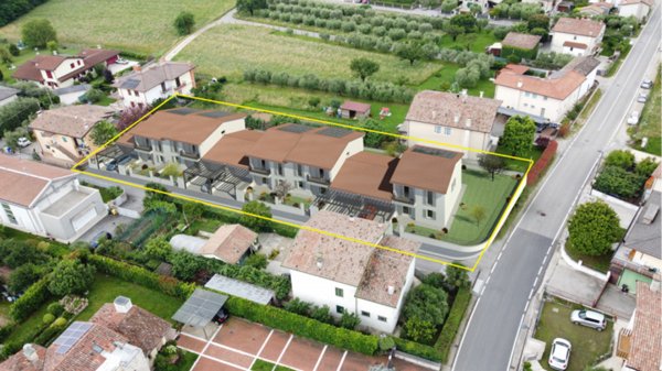 casa indipendente in vendita a Romano d'Ezzelino