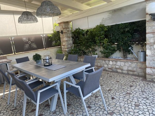 pentavano in vendita a Romano d'Ezzelino in zona San Giacomo