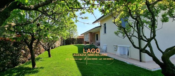 casa indipendente in vendita a Romano d'Ezzelino