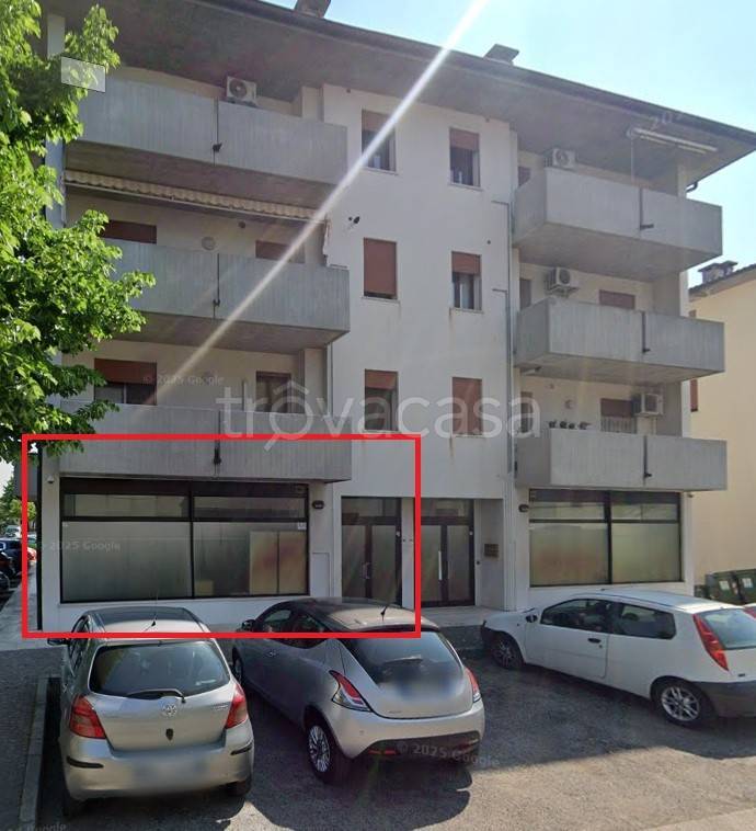 ufficio in vendita a Romano d'Ezzelino