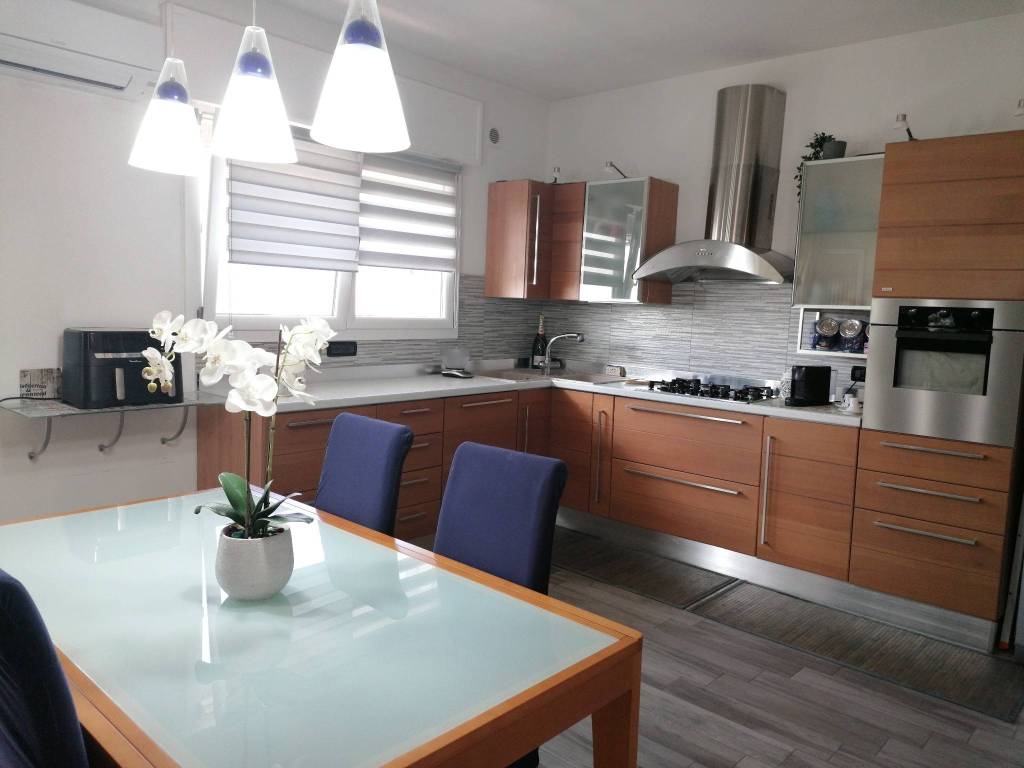 appartamento in vendita a Romano d'Ezzelino in zona San Giacomo