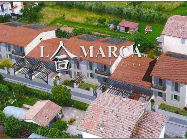 casa indipendente in vendita a Romano d'Ezzelino