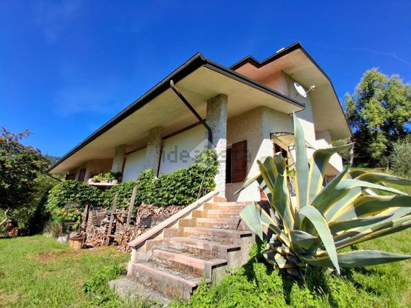 casa indipendente in vendita a Romano d'Ezzelino