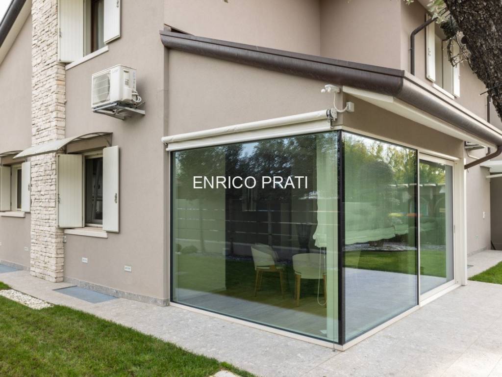 casa indipendente in vendita a Romano d'Ezzelino