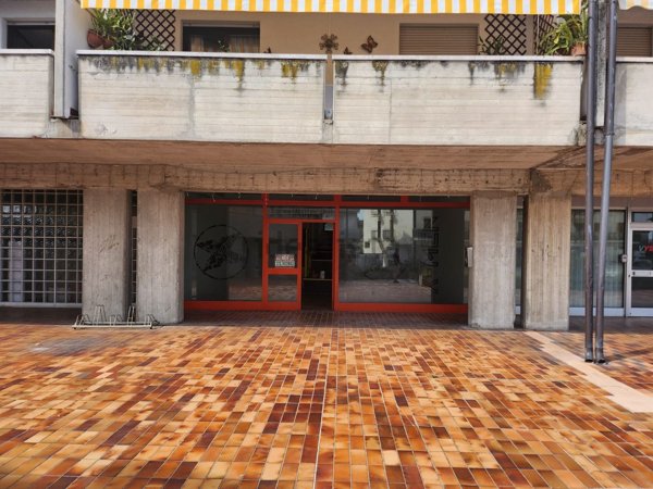 ufficio in vendita a Romano d'Ezzelino in zona San Giacomo