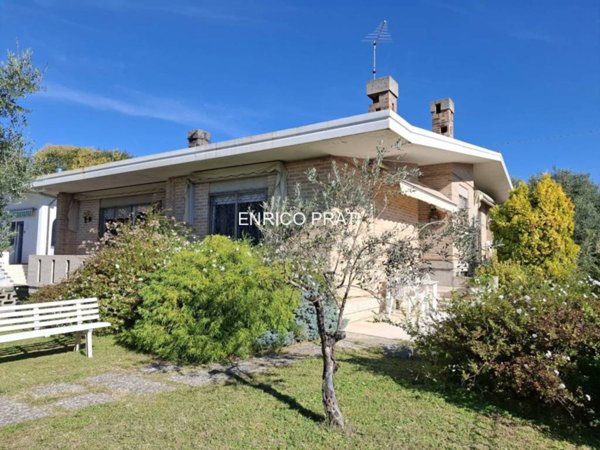 casa indipendente in vendita a Romano d'Ezzelino