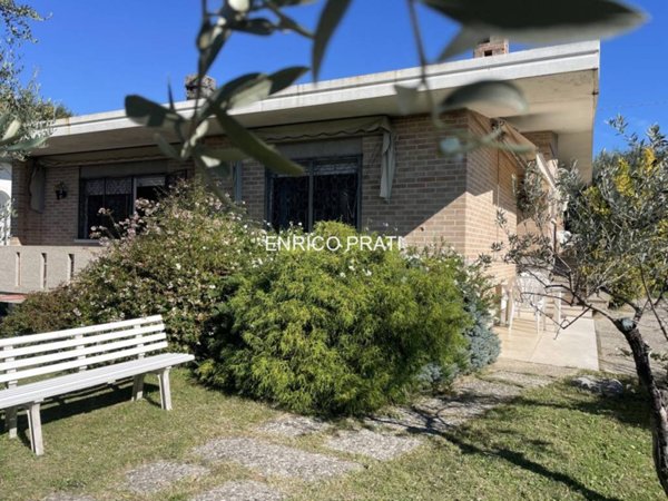 casa indipendente in vendita a Romano d'Ezzelino