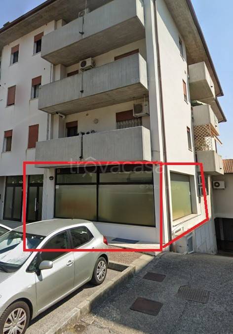 ufficio in vendita a Romano d'Ezzelino