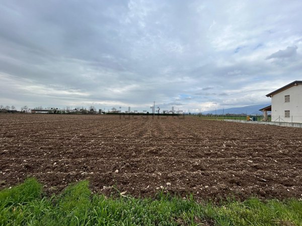appartamento in vendita a Romano d'Ezzelino in zona Sacro Cuore