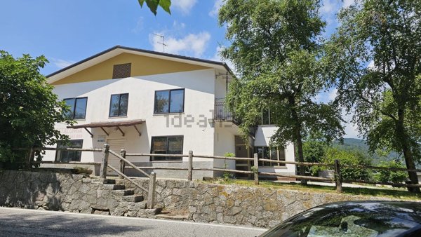 casale in vendita a Romano d'Ezzelino