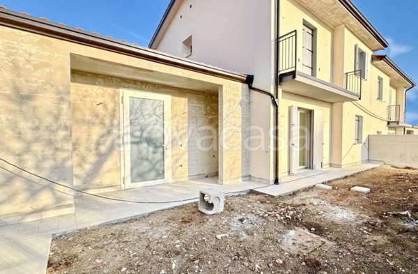 casa indipendente in vendita a Romano d'Ezzelino