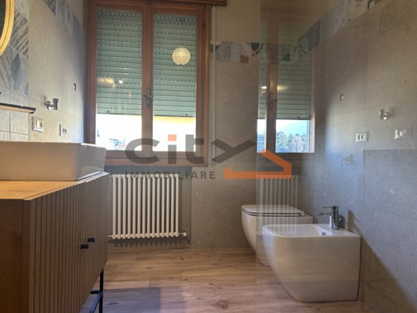 casa indipendente in vendita a Romano d'Ezzelino in zona Fellette