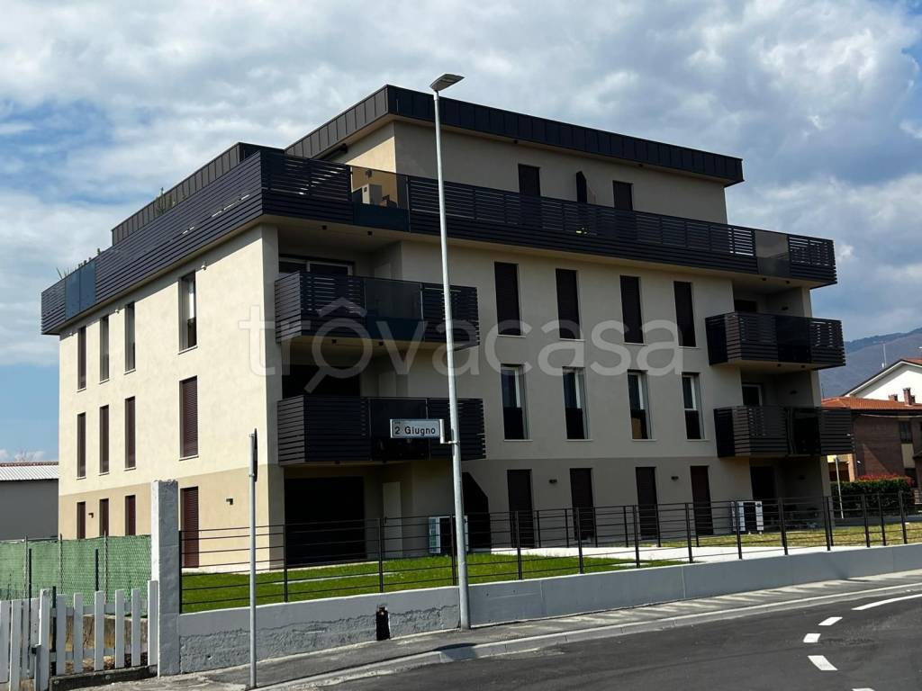 appartamento in vendita a Romano d'Ezzelino in zona San Giacomo