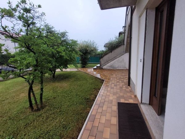 casa indipendente in vendita a Romano d'Ezzelino in zona San Giacomo