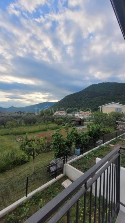 casa indipendente in vendita a Romano d'Ezzelino