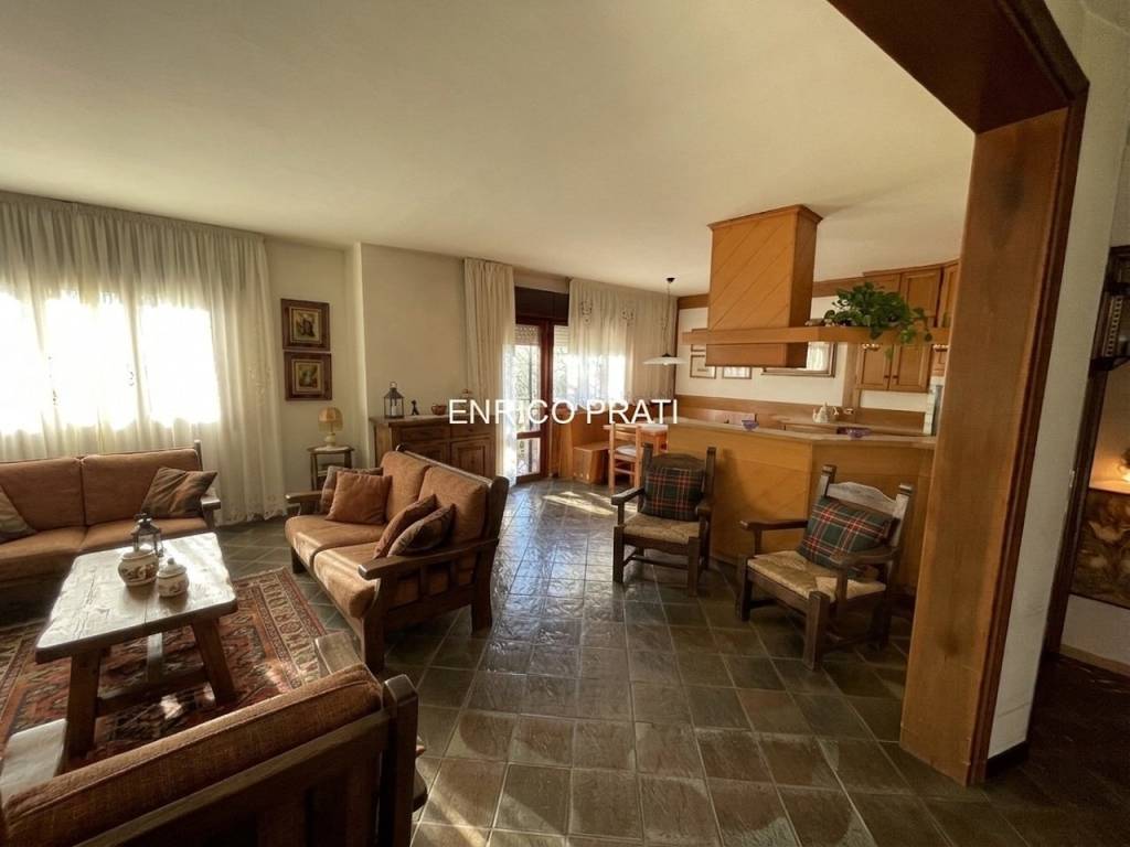 casa indipendente in vendita a Romano d'Ezzelino in zona Sacro Cuore
