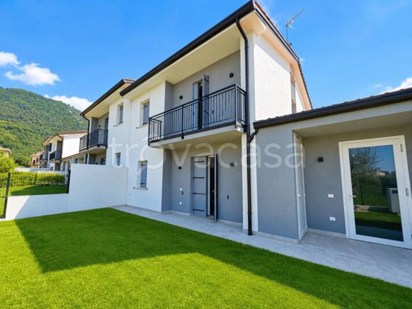 casa indipendente in vendita a Romano d'Ezzelino
